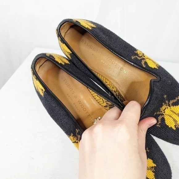 Stubbs & Wootton Bee Bug Needlepoint Slipper Loafers Flats Size 5.5 - Picture 5 of 7